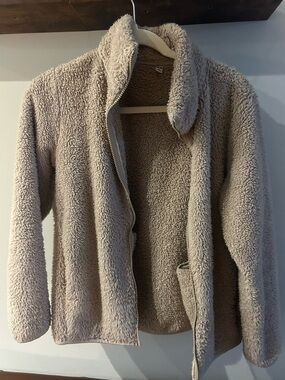 Uniqlo teddy fleece Zip Jacket (small)